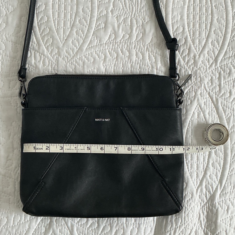 Matt & Nat Elegant Black Shoulder Bag. Vegan leather.
